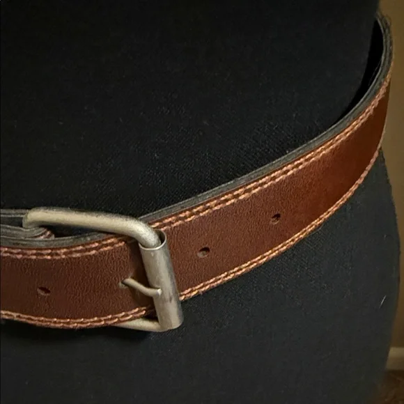 Vintage Handmade Brown Leather Belt - Picture 2 of 4